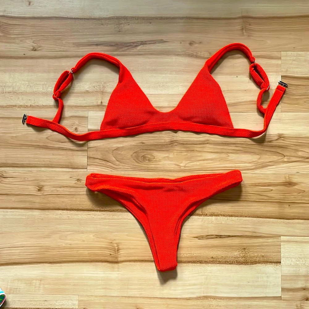 Swim suit